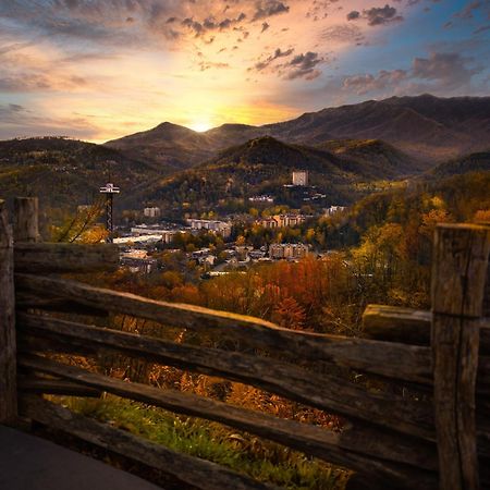 Maple Trails Villa Gatlinburg Exterior photo